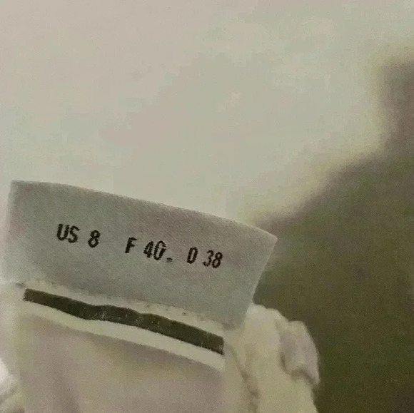 Akiris - Picture 3 of 5